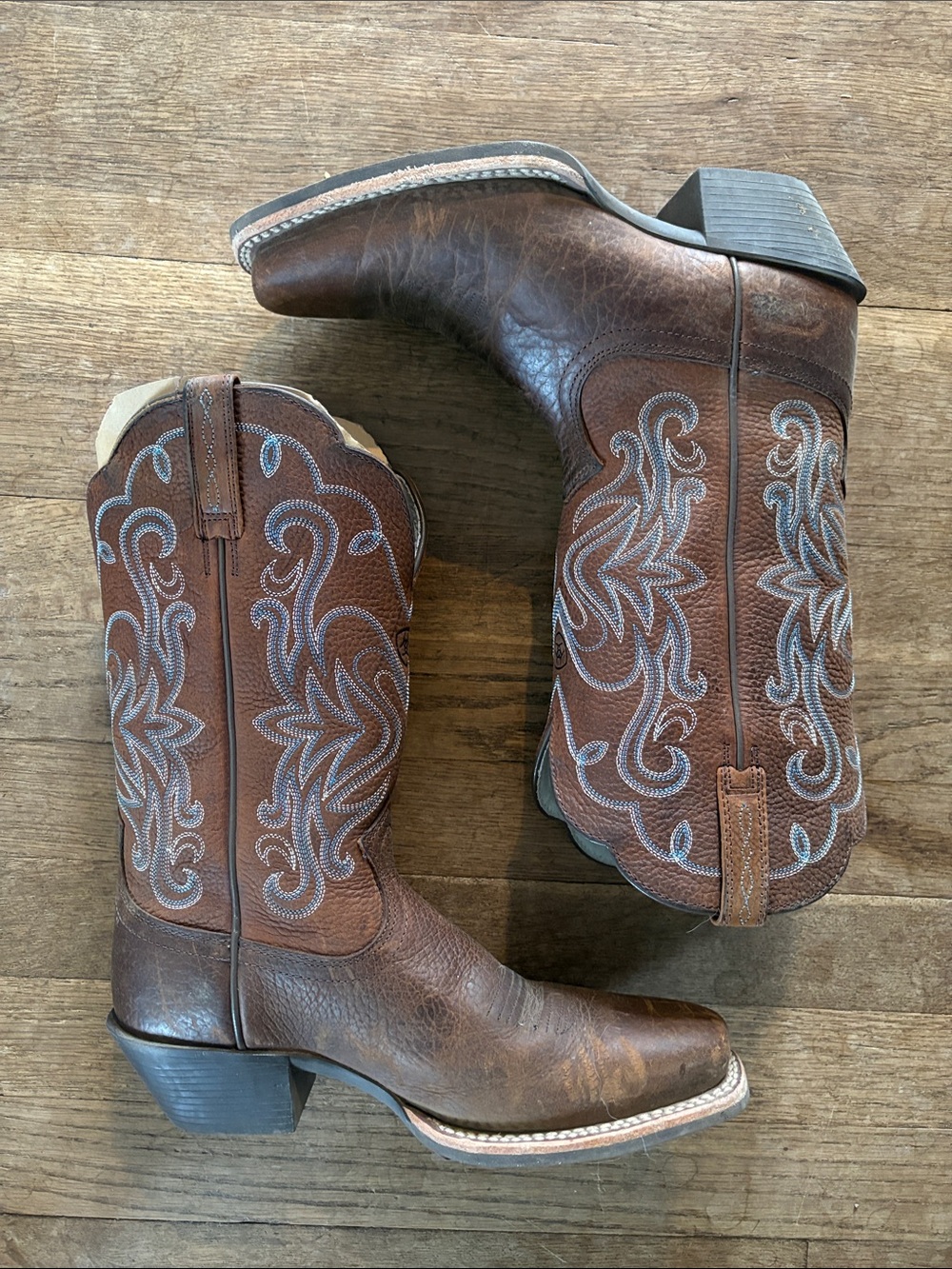 Women’s cowboy boots